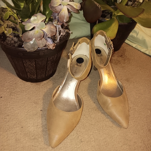 Anne klein Heels - Picture 7 of 7
